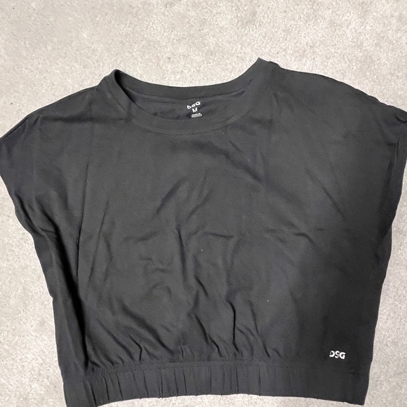 Victoria's secret sweatshirt and 4 crop tops bundle - Picture 5 of 7